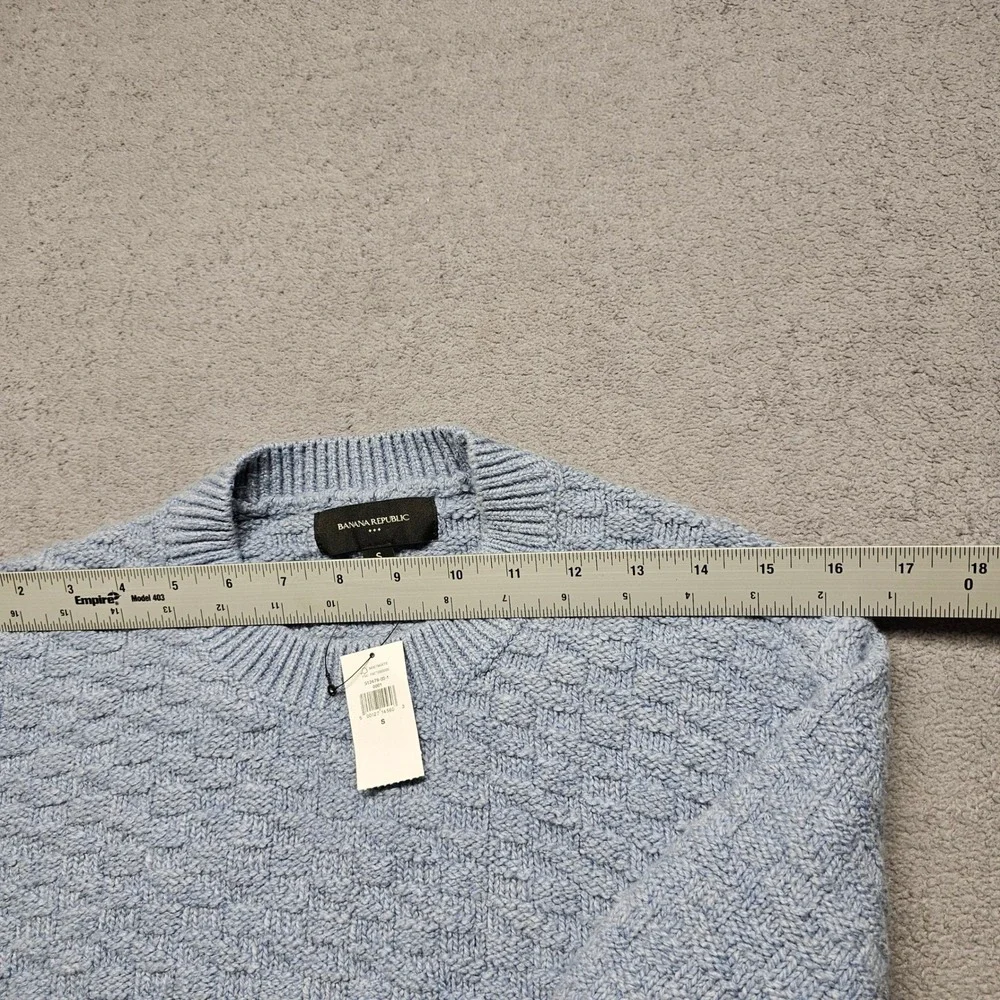 NWT Banana Republic Men Textured Crewneck Sweater Light Blue Cotton Blend Size S